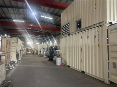 Containeriserad fling -ismaskin för att göra snö